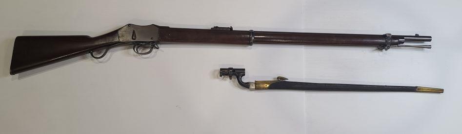 Antique Unmarked .450 Cal Martini Henry Rifle with Bayonet