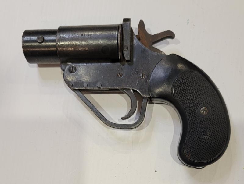 WWII Flare Pistol No 1 Mk V
