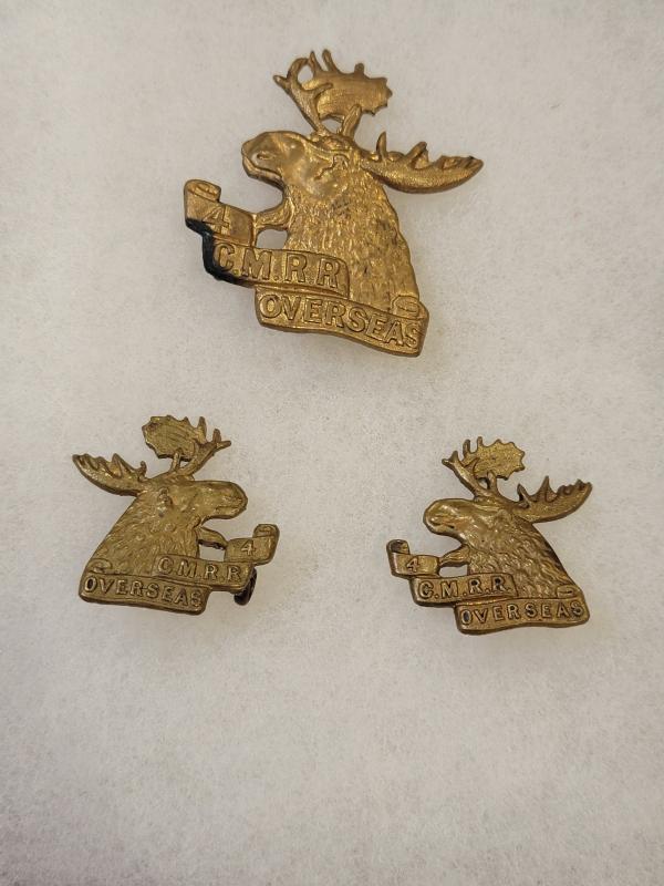 4th CMRR Cap Badge and Collars